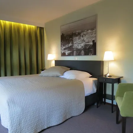 Schilberg Hotell 3*