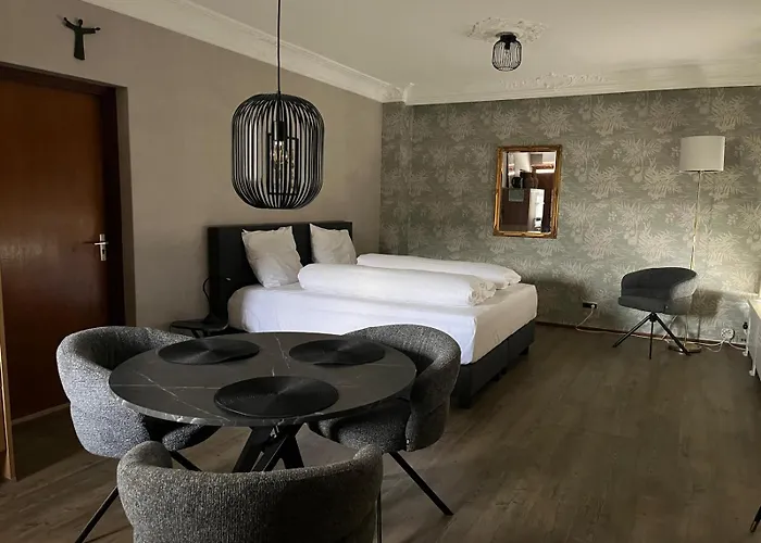 酒店 Schilberg 斯莱纳肯